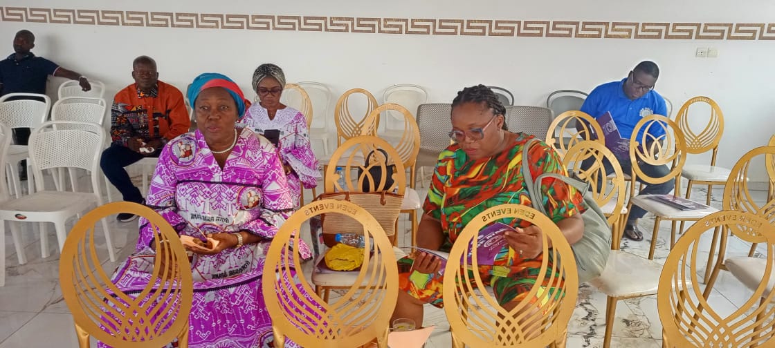 Elisabeth MEBA ELEMVA et Mme NDI née ADA ELEMVA